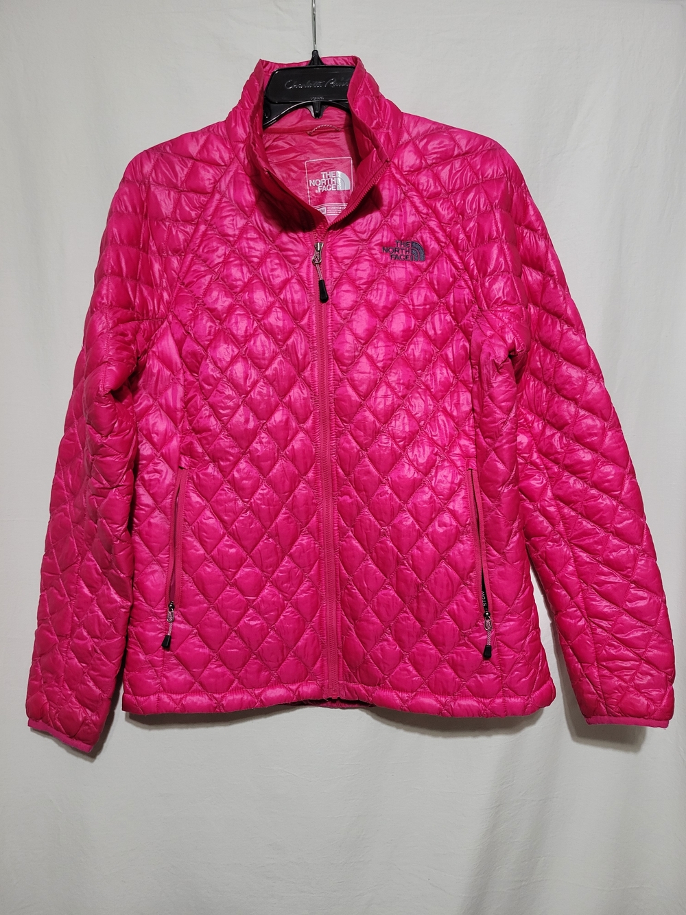 The North Face Women's Hot Pink Diamond-Quilt Puffer Jacket